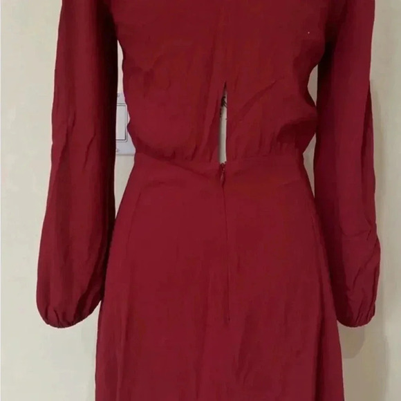 Reformation long sleeve dress size 2 - Picture 14 of 14